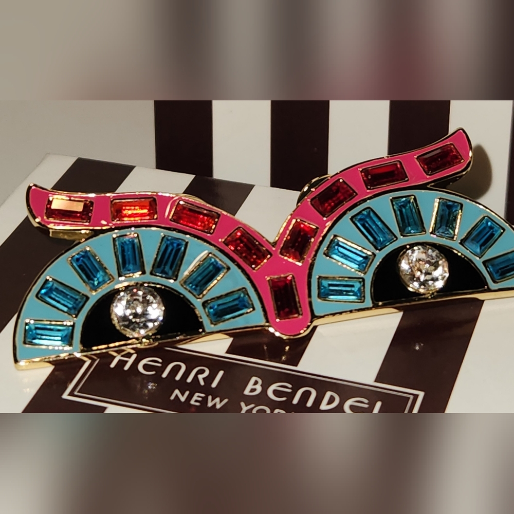 Henri Bendel Hazel's Eyes Pin Brooch - Picture 1 of 3